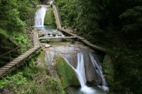 33 водопада на ручье Джегош